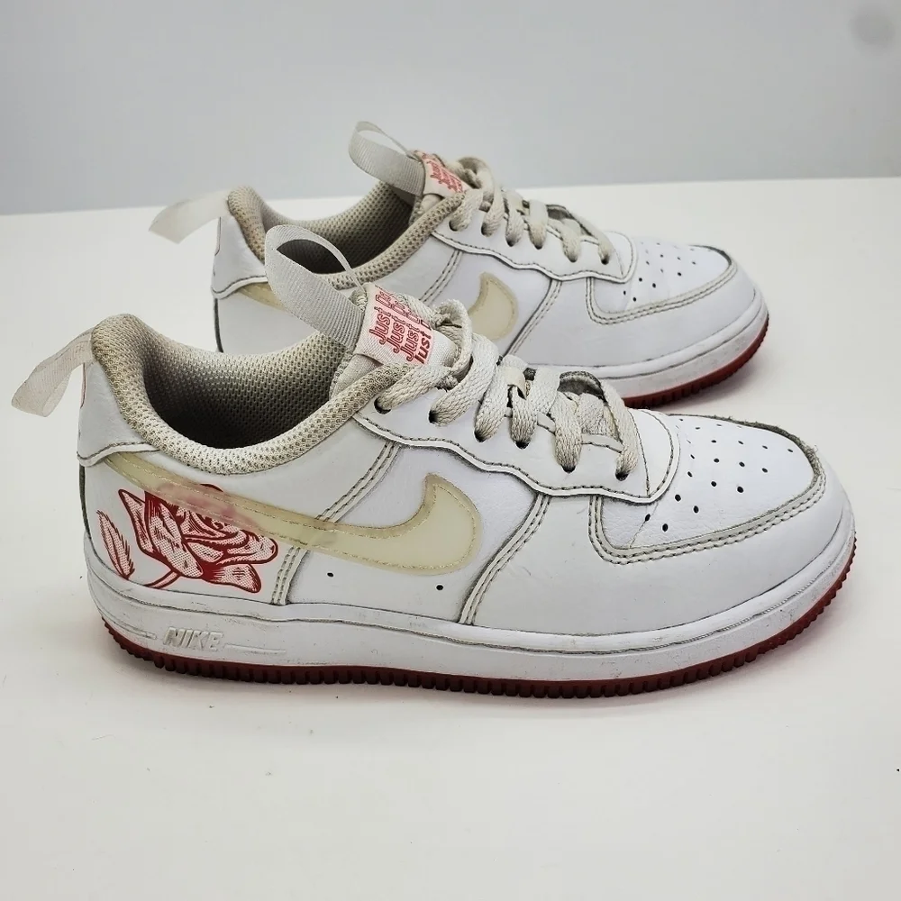 Nike Air Force 1 Bodega Sneakers CN8540-100 Size 13.5C Shoes White Red